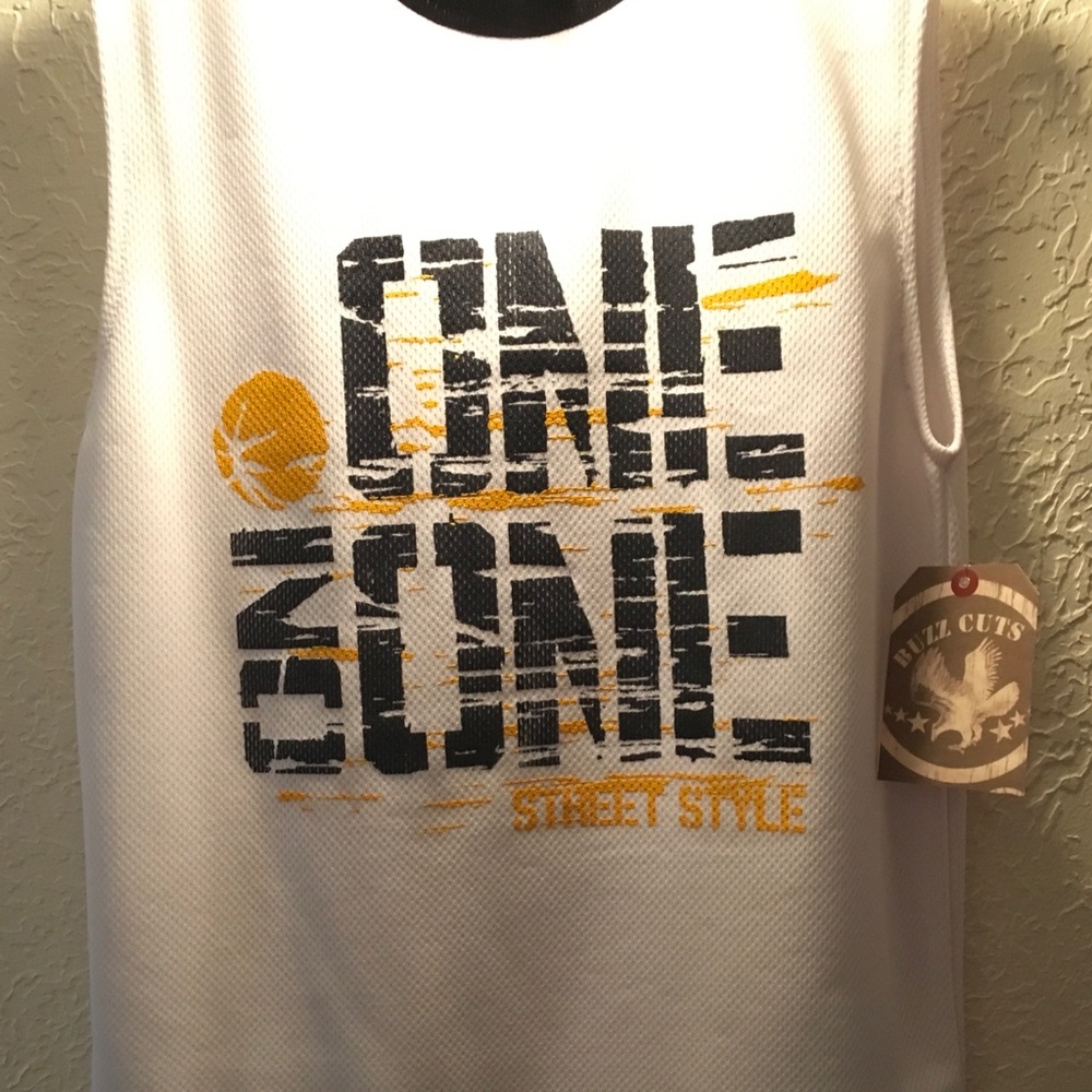 ONE ON ONE BOYS Basketball Shorts Set